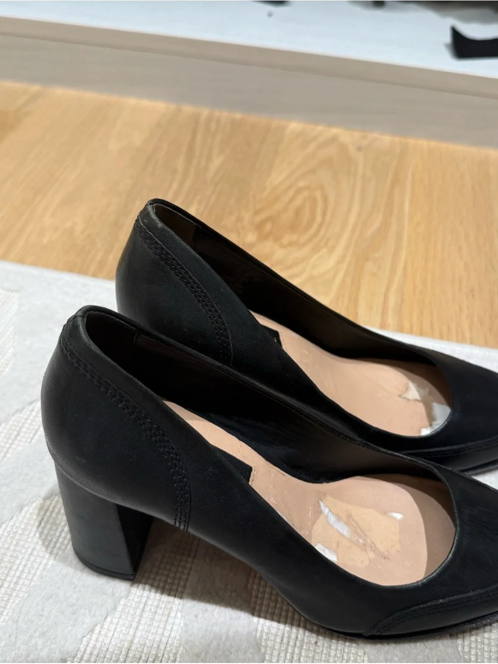 Donna Karan Black Leather Mid Block Heel Pumps